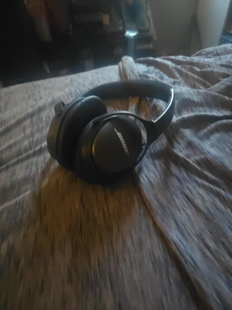 Bose QC 25