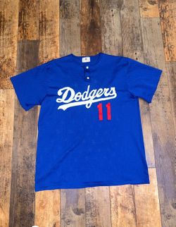 Vintage LA Los Angeles dodgers jersey  Jersey number 11 Mens size : large  Great condition  Dodgers World Series  #dodgers #ladodgers #worldseries #je