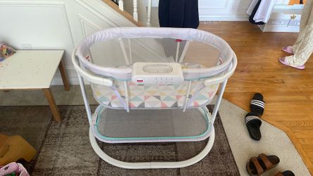 Fisher Price Bassinet