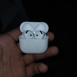 Air Pod Pros 4th Generation 