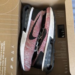 Flyknit racer size 11.5