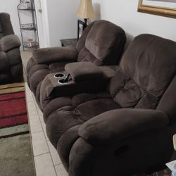Reclining Sofas And Rug