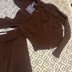 Brand New Matching Set…