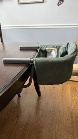 Chicco FastLock Hook-On High Chair for Babies