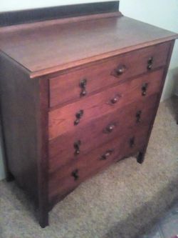 Nice antique dresser in mint condition $435.00