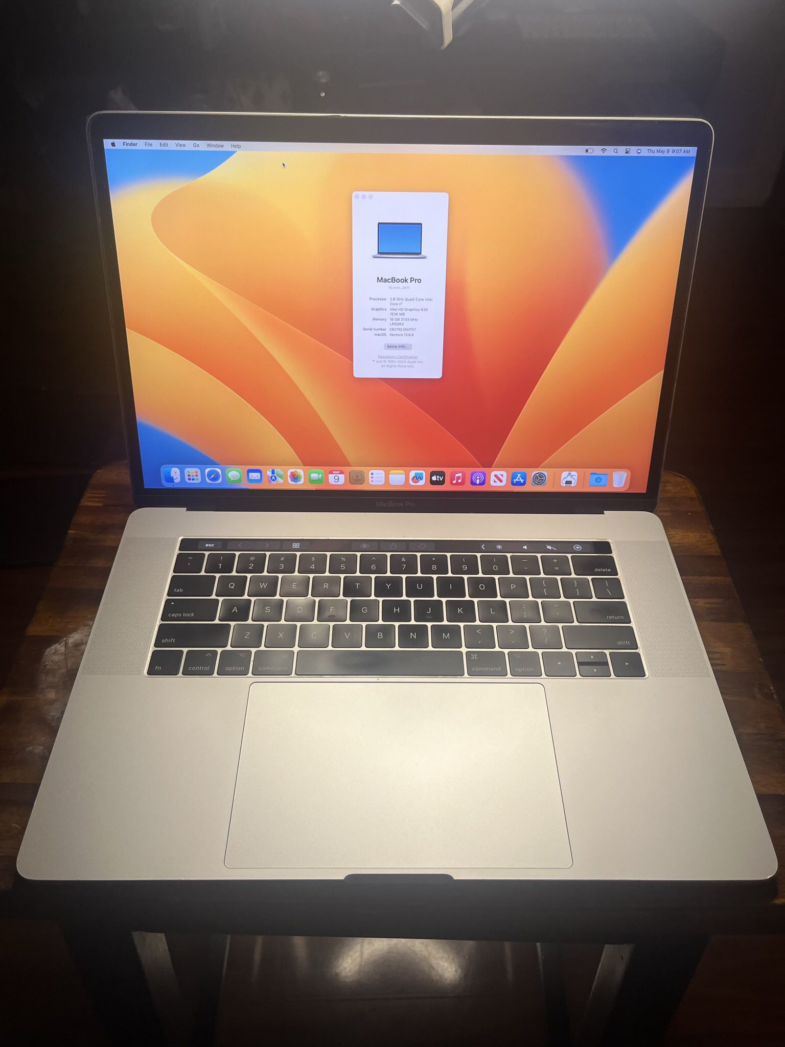 2017Macbook Pro 16 Inch 16GB intel i7 6-Core 250GB 395 Count on Battery like New NO Ding Or Dent NEW YEAR DEAL.