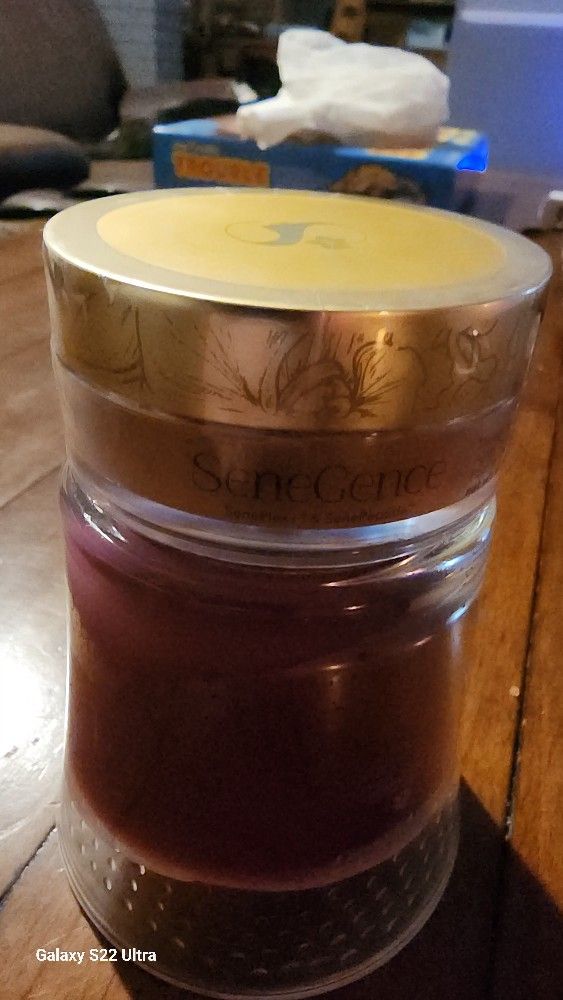 SeneGence Loose Face Powder