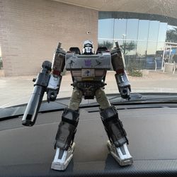 Netflix Wfc Megatron (incomplete)