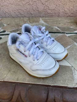White Reebok’s for toddler size 9