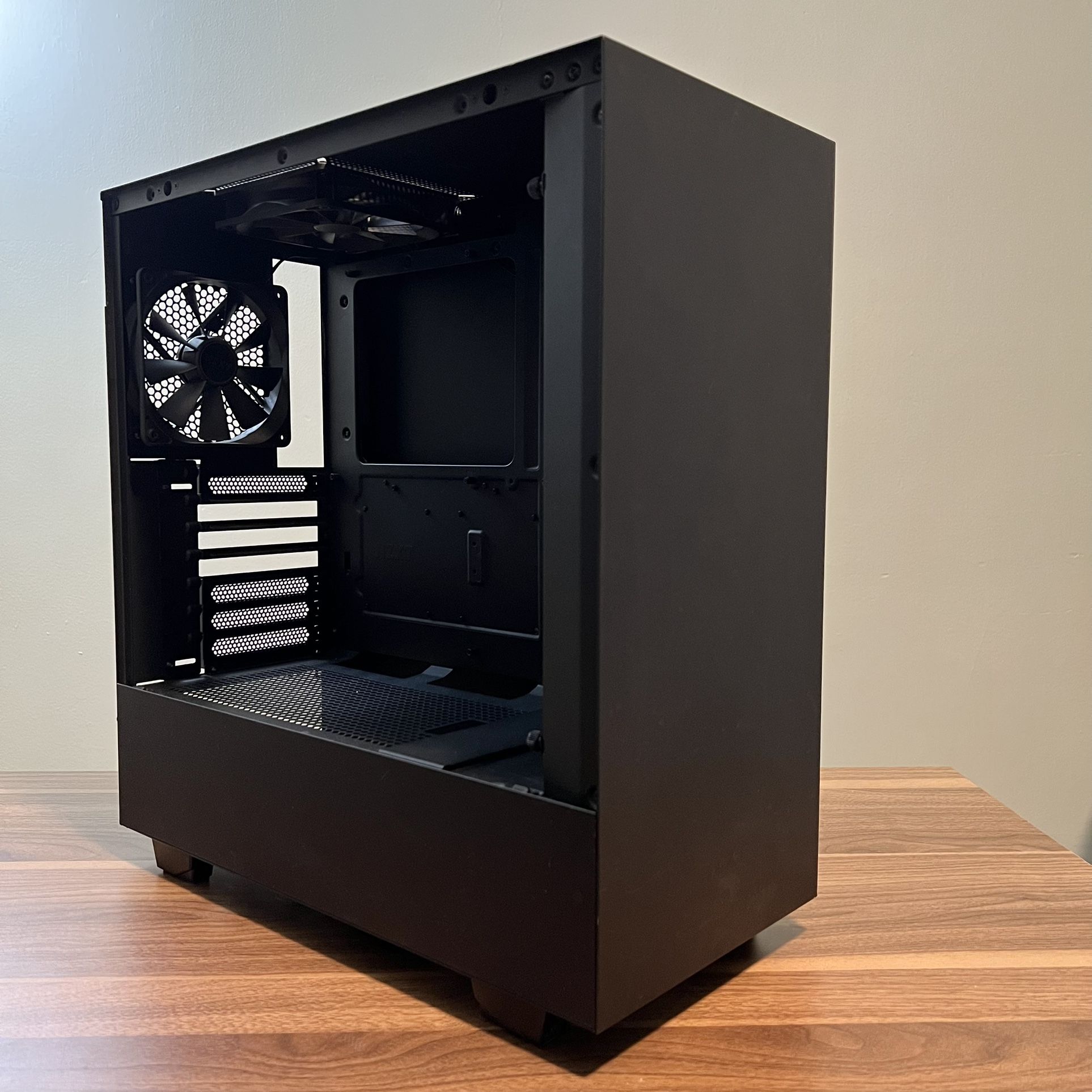 NZXT H510 Mid Tower ATX PC Case