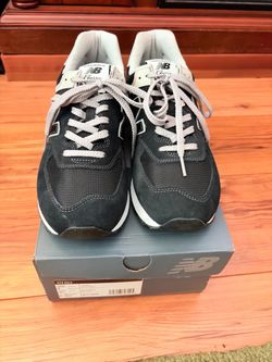 *Brand New* New Balance 574 Tennis Shoes Men’s Size 9