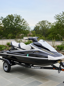 2018 Yamaha VX Cruiser HO in like new condition