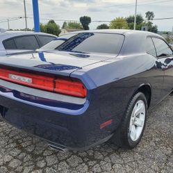 2014 Dodge Challenger SXT Coupe 2D