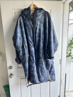 Surfing Robe - Vonzeus Rock Camo
