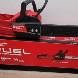 MILWAUKE M18 FUEL 16" 18V LITHIUN-ION BRUSHLESS BATTERY CHAINSAW  ( TOOL ONLY)