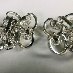 Vintage  Sarah Coventry  Clip On Silver tone  Earrings  Excellent Condition 