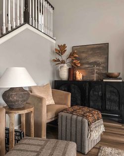 Accent chair