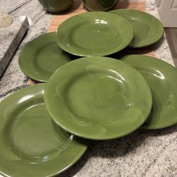 6 Dinner Plates + 4 Deep Bowls 