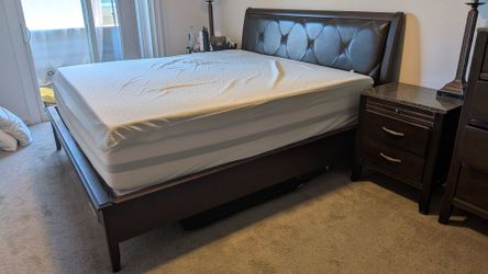 Espresso Solid Wood & Leather King-size Bed