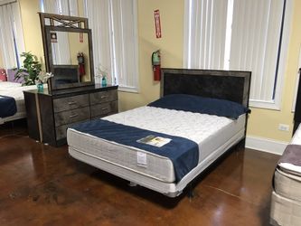 Brand new bed set !! Free delivery