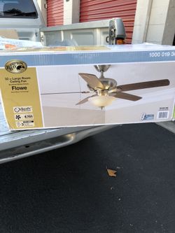 52 in ceiling fan Hampton bay remote control included