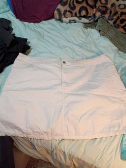 3 denim Skorts Croft & Barrow size 20 stretchy