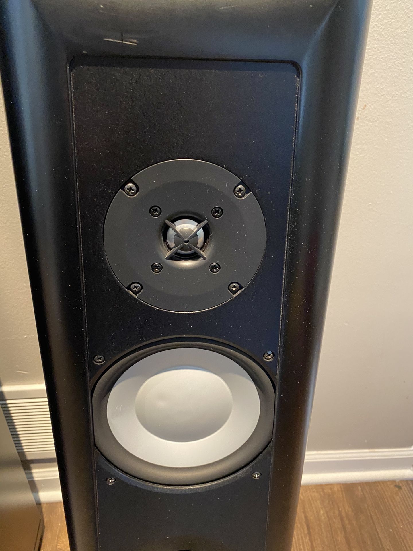 THIEL CS1.6 Floor Standing for Sale in Carol Stream, IL