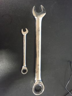 Gearwrench ratcheting wrench