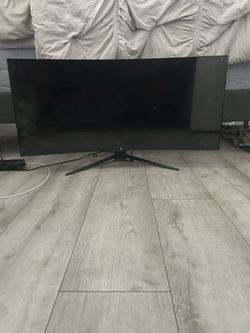 34’ z edge gaming monitor WQHD LED
