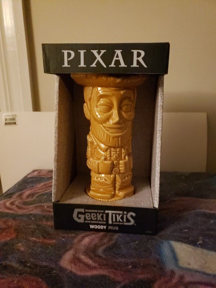 Geeki Tiki Woody