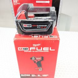 M18 Milwaukee SURGE Hydraulic Impact + XC 5.0 Battery Pack 