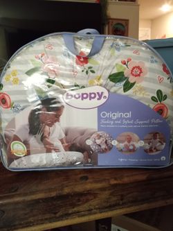 Boppy Pillow
