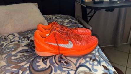 Total Orange Kobe 6 , 11.5 men