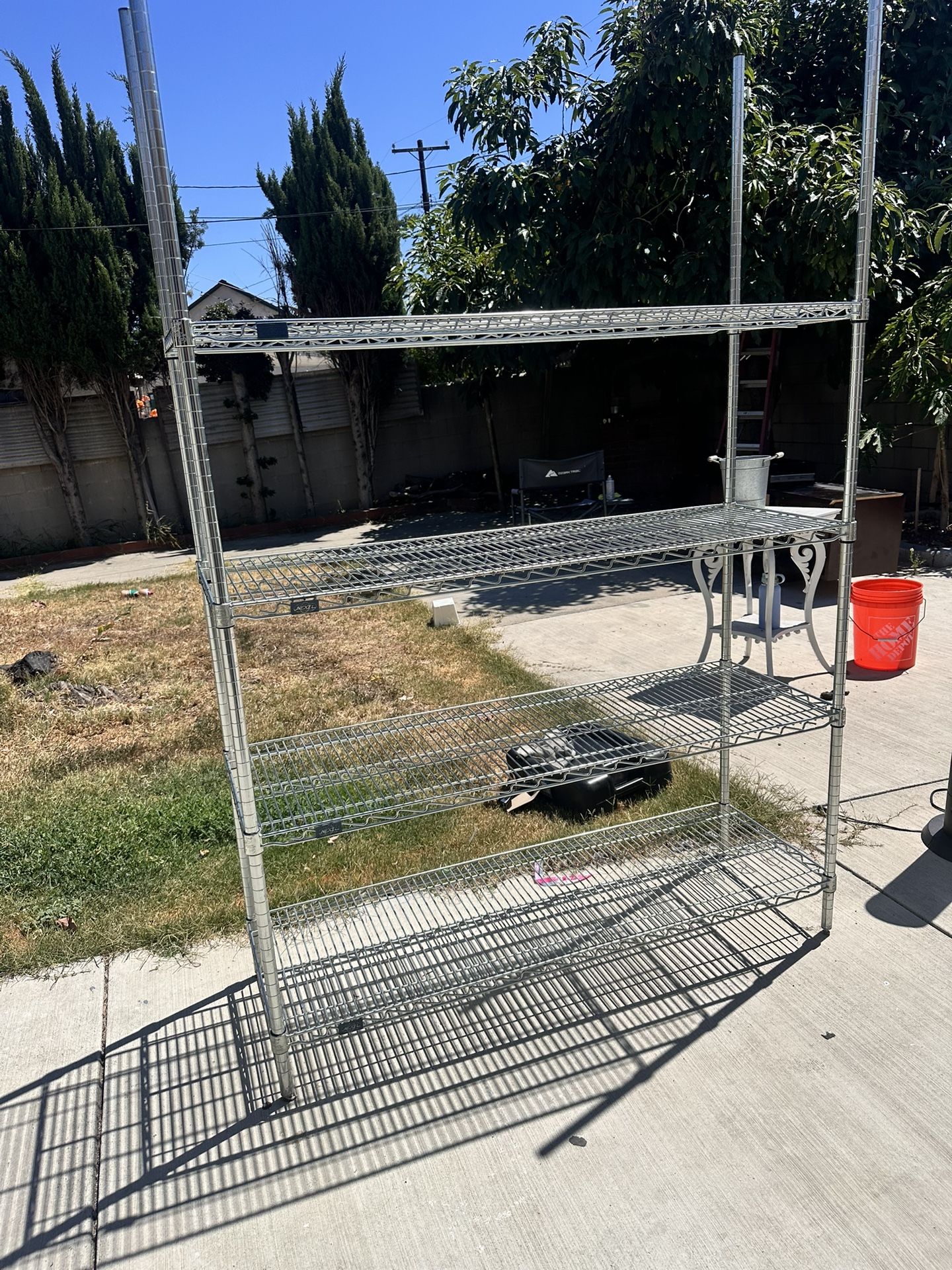 Wired rack