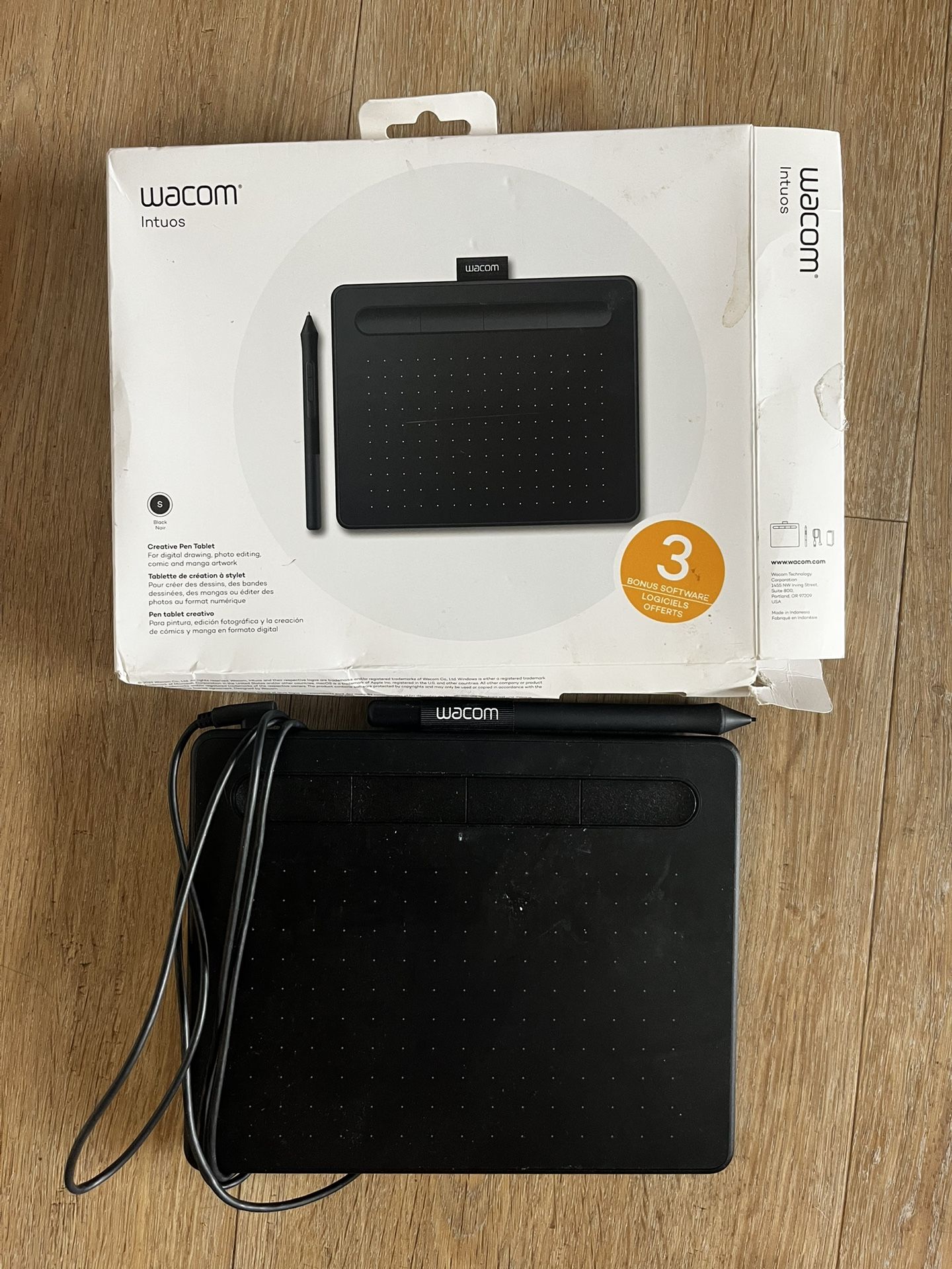 Wacom Intuos Small (non-Bluetooth)