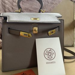 Bag H….s