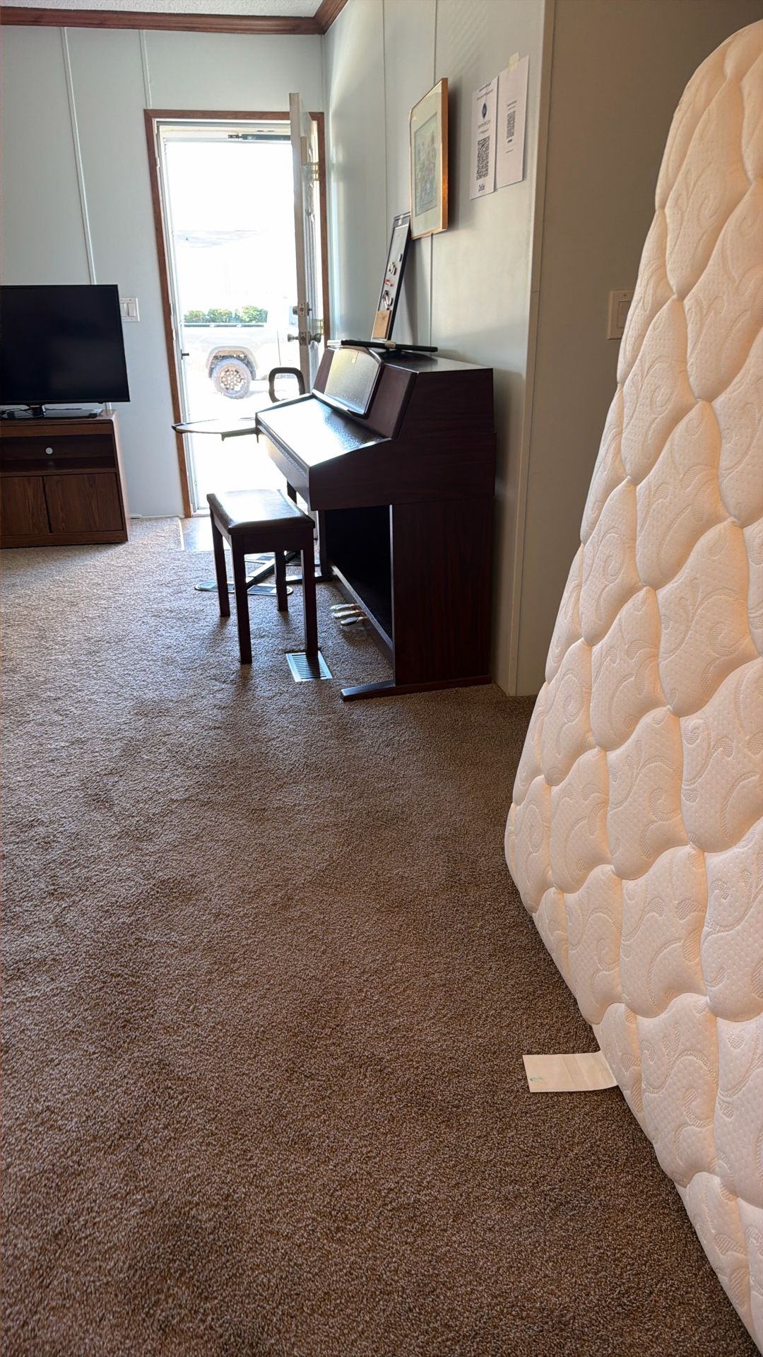 Clavinova Other Estate Ítems