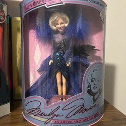 Vintage Marilyn Monroe Barbie Type  Doll New In Box