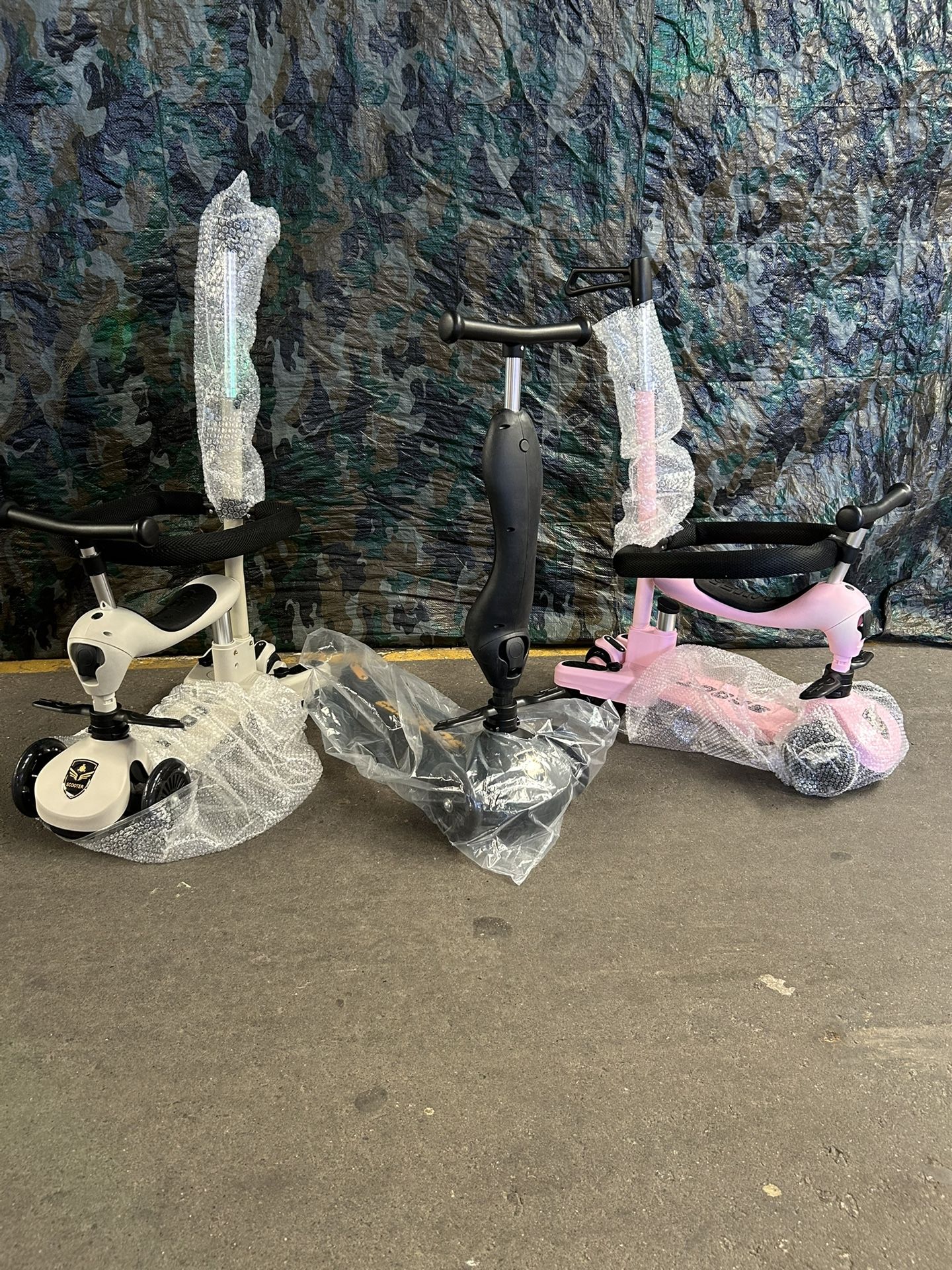 New Four In One Adjustable Foldable Kids Scooter Will Push Handle