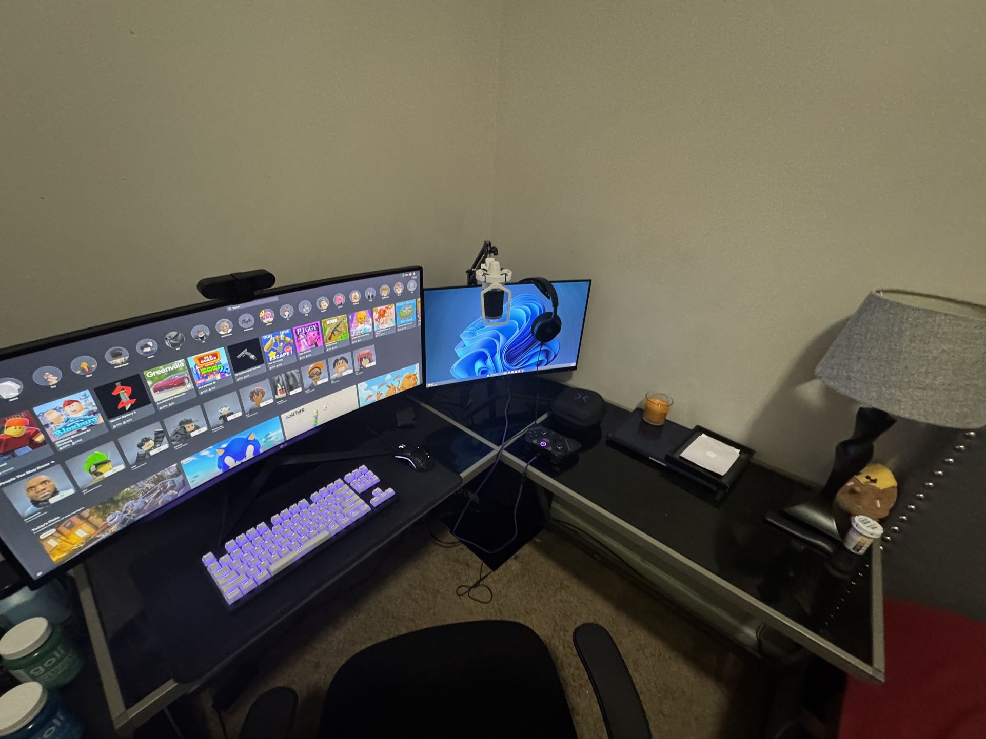 L Shape desk
