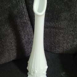 Vintage Fenton Cabbage Rose Milk Glass Bud Vase 