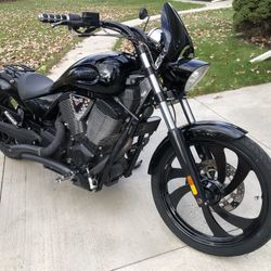 2007 Victory Vegas 8 Ball