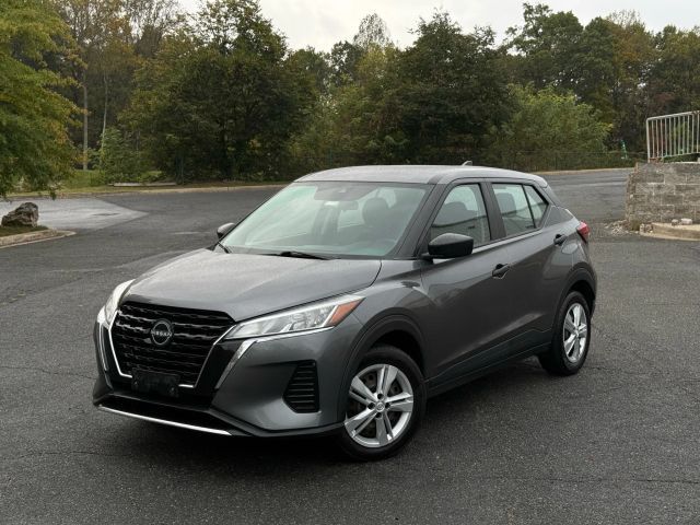 2023 Nissan Kicks
