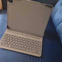 iPad 12.9" Pro Logitech Keyboard Case