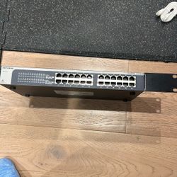 Netgear JGS524E 24-port Gigabit Ethernet Plus Switch
