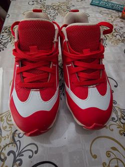 UA T-Ball kid's cleats size 10