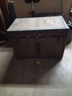 Storage trunk
