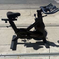 Myxfitness Exercise bike