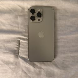 iPhone 15 Pro Max (unlocked)