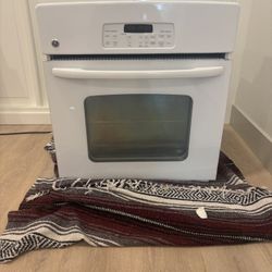 GE 27” Single Electric Oven